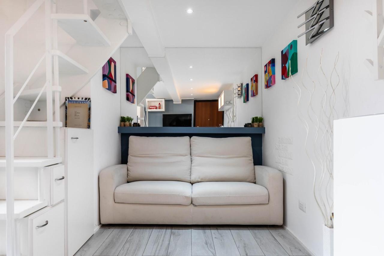 Duomo In 8 Stops Suite Deluxe Loft Milano Eksteriør bilde
